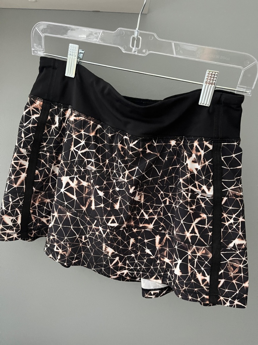 lululemon athletica Black Skirt with Geo Print